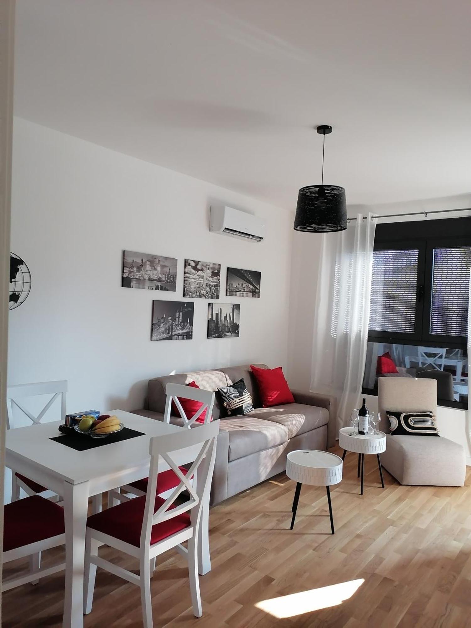 Vegi Apartment *