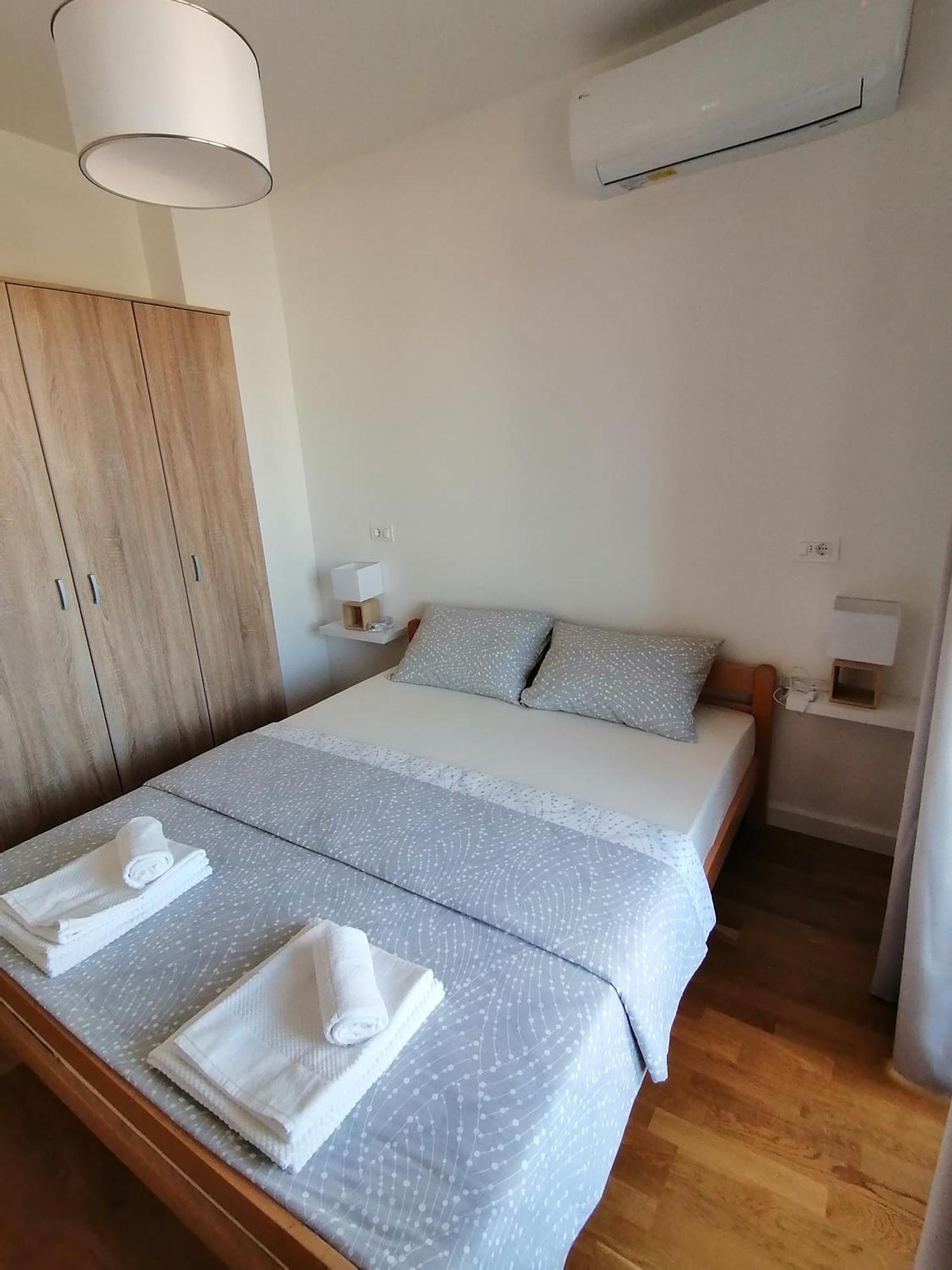 Apartment Vegi *