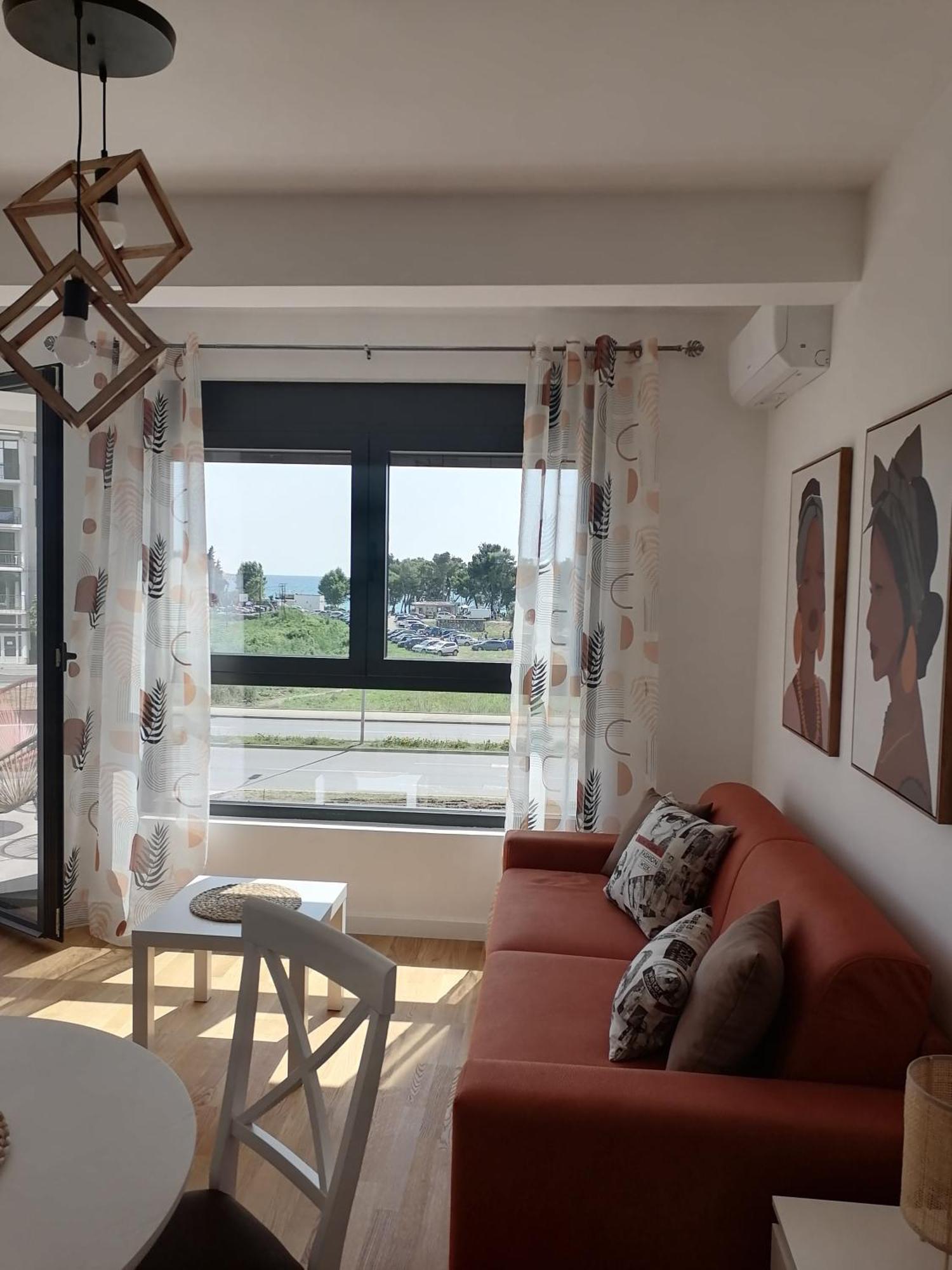 Apartment Vegi *